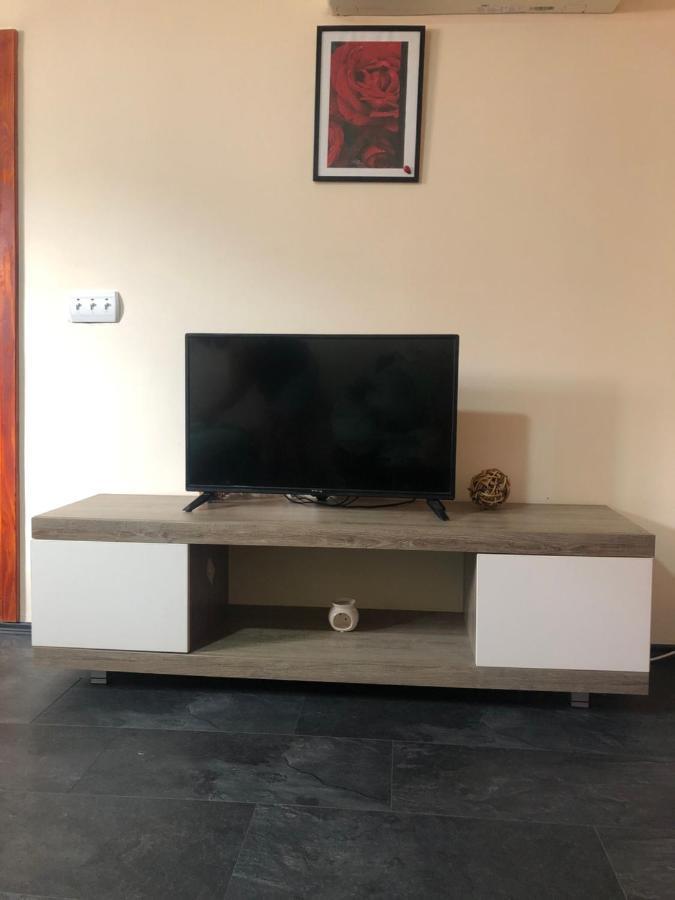 Apartmani Morava 54 Kocino Selo Ngoại thất bức ảnh